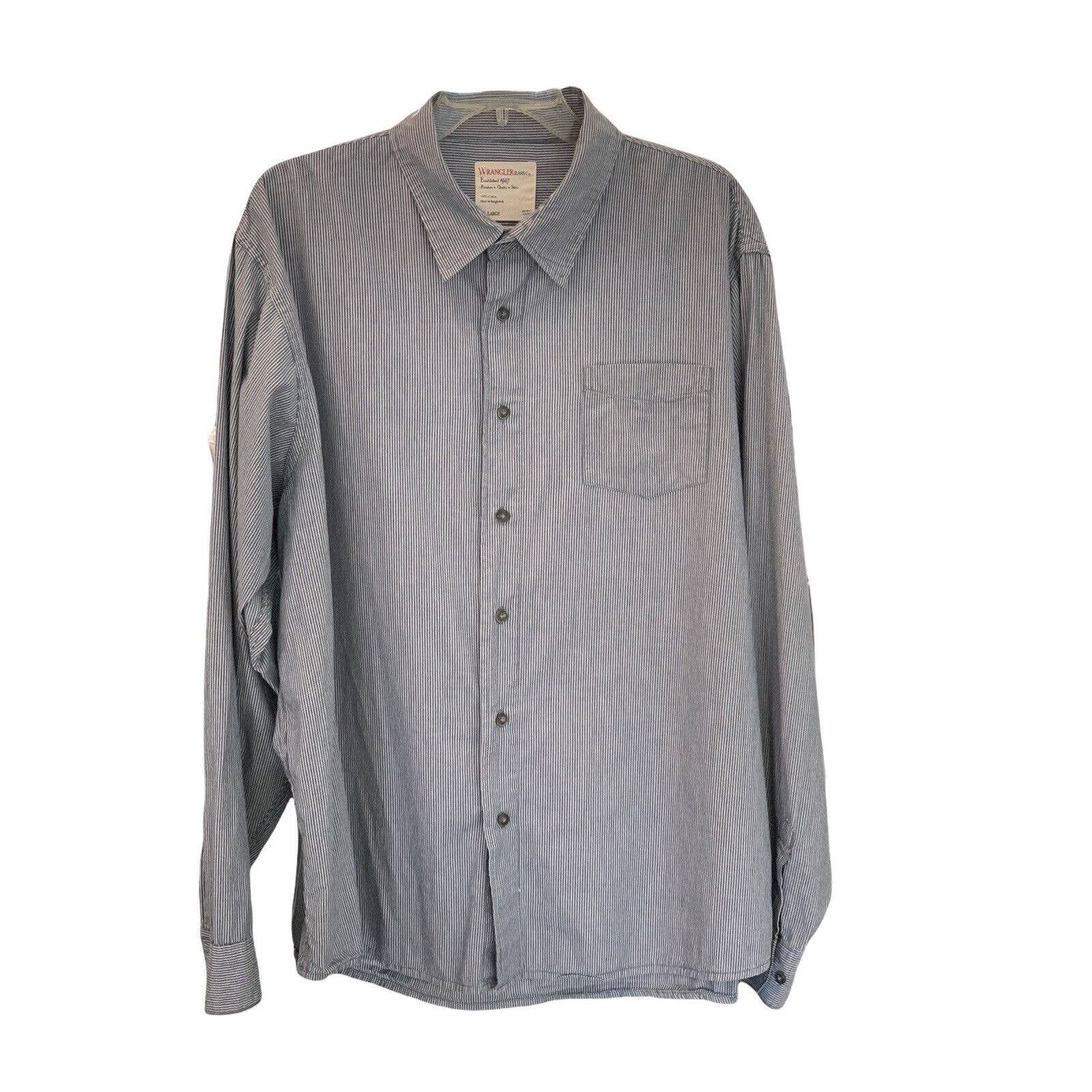 Vintage Wrangler Jeans Co Men’s Blue Pin Stripe Long Sleeves Button Up Shirt